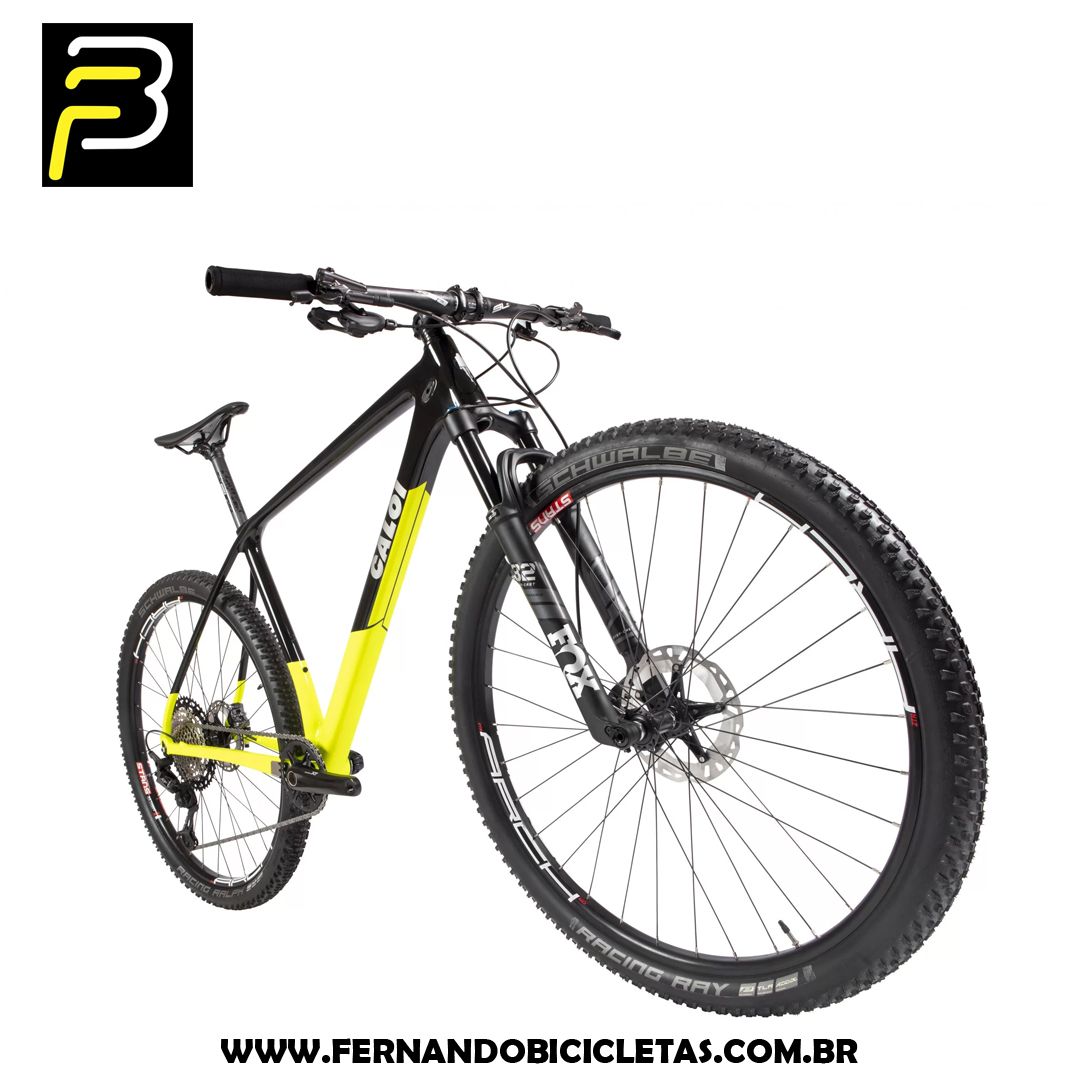 Caloi ELITE CARBON RACING